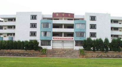 云南省有哪些不錯(cuò)的高中 進(jìn)入全國(guó)百?gòu)?qiáng)高中的有哪些